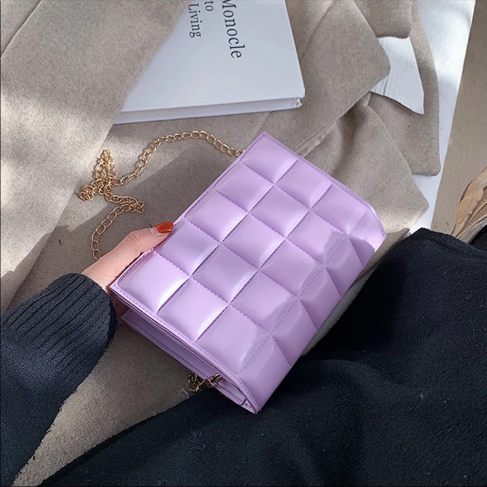 FASHION HAND BAGS - Picture 4 of 5
